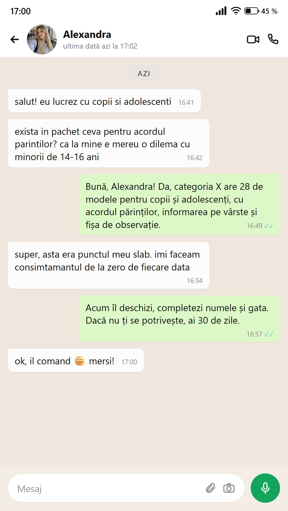 O psihologă care lucrează cu copii întreabă despre acordul părinților